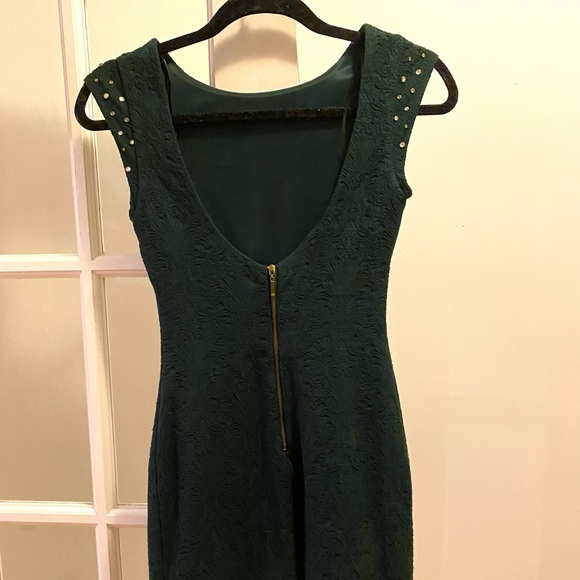 Green XS Zara dress with detailed rhinestones on shoulders - Picture 3 of 4